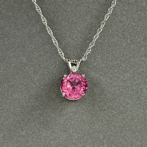 SILVER ROUND PINK TOPAZ PENDANT - Picture 1 of 2